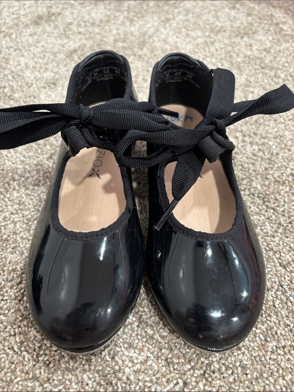 Girls Black Patent Tap shoes with Ribbon Tie- size 11